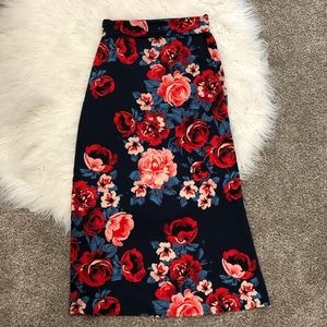 Floral Agnes & Dora size M skirt